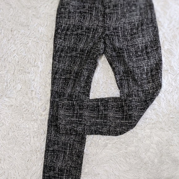 Banana Republic Petite - Black white crosshatch sloan pant - Picture 5 of 10